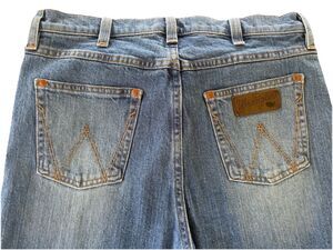 Wrangler Rooted USA Made Jeans 31x32 Vintage Wash Straight Western Cowboy Denim